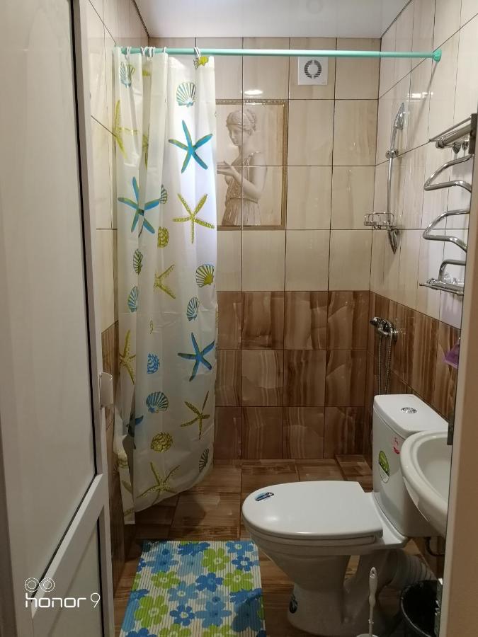 Orhidea Guest House Gagra Buitenkant foto