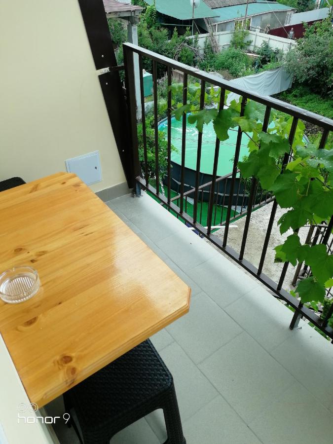 Orhidea Guest House Gagra Buitenkant foto