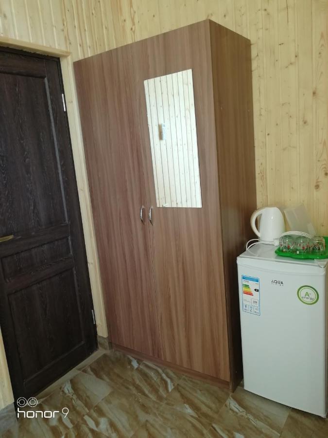 Orhidea Guest House Gagra Buitenkant foto